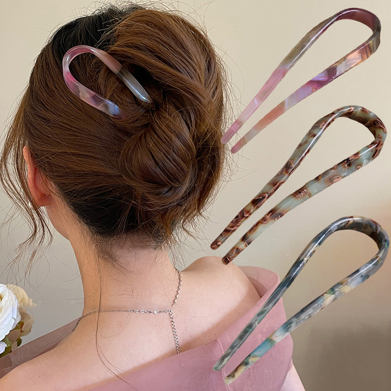 Grampos de Cabelo em Formato d - Women'S Formal Accessories avaliação e preço