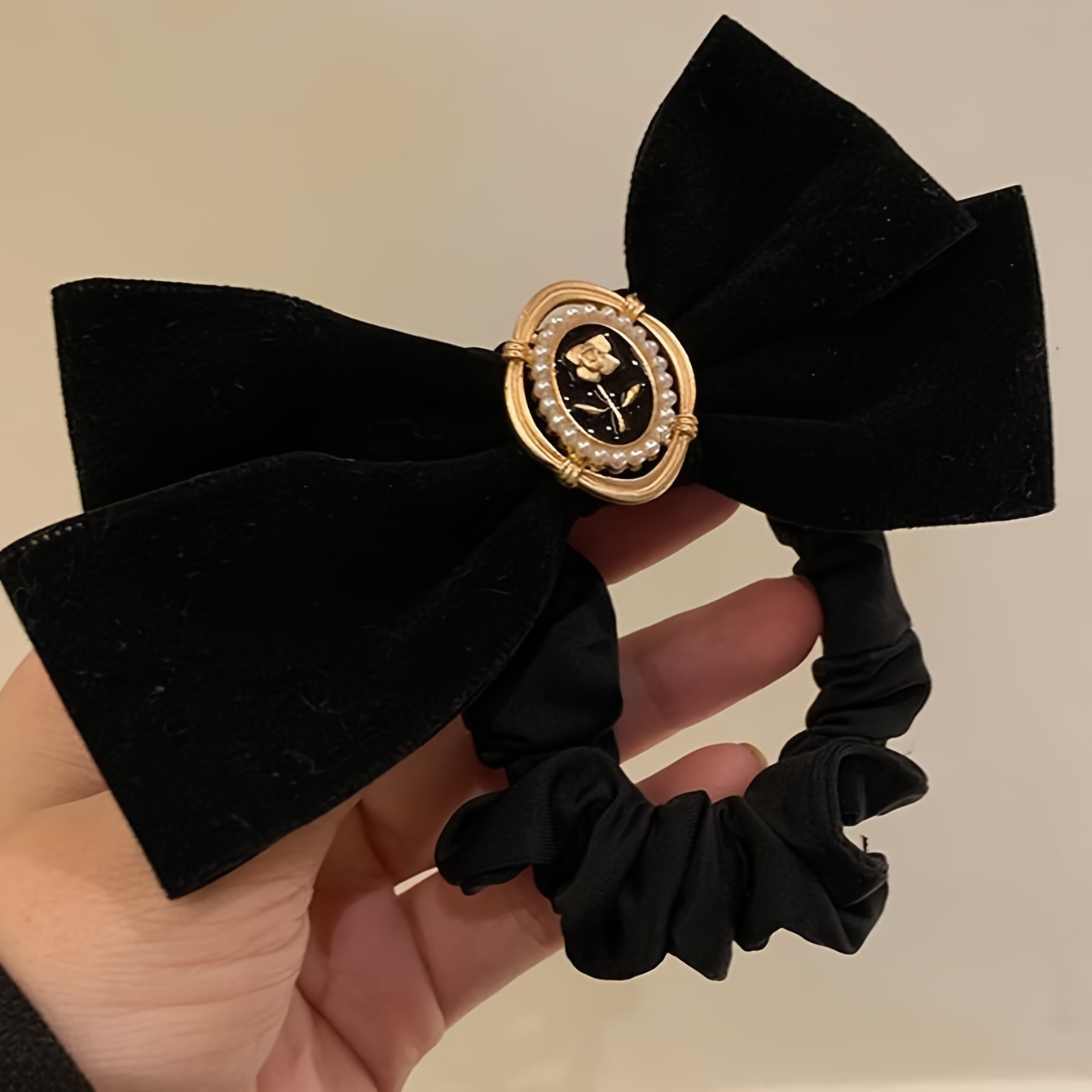 Laço de cabelo elegante com la - Hair Tie Velvet avaliação e preço