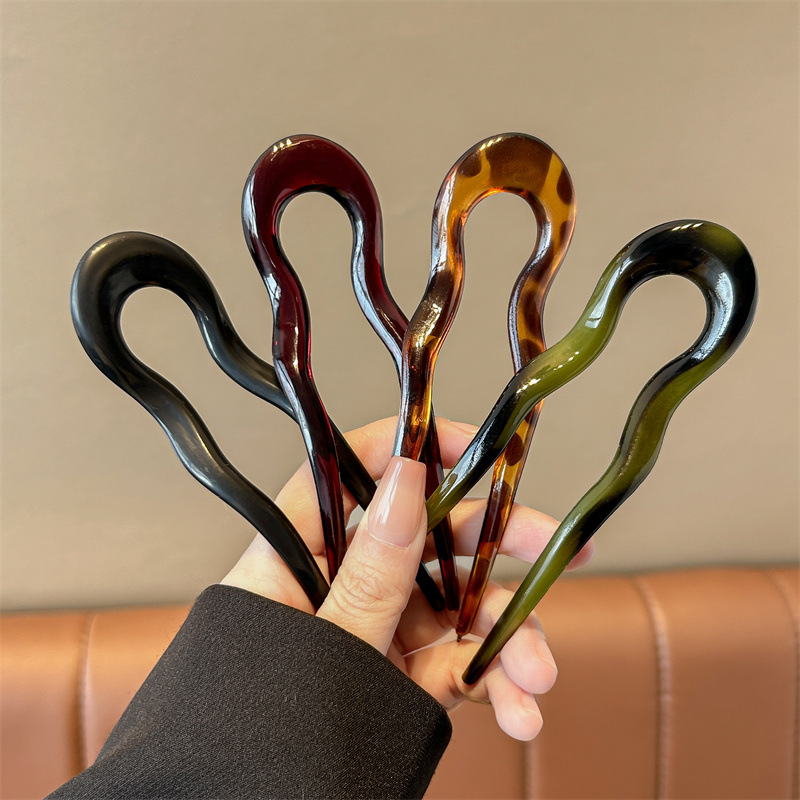 Grampo de Cabelo em Formato de - Women'S Formal Accessories avaliação e preço